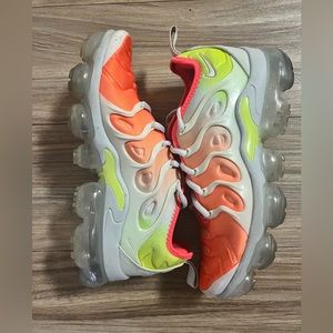 Woman Vapormax
